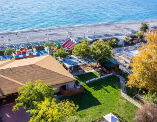 Гранд Отель "Абхазия"