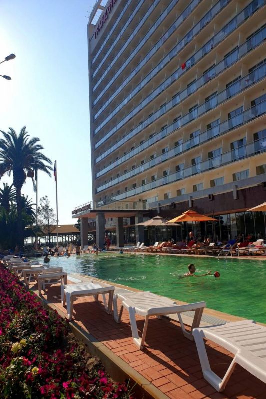 Гранд Отель "Абхазия"