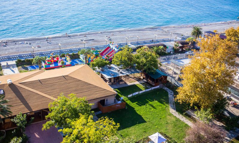 Гранд Отель "Абхазия"